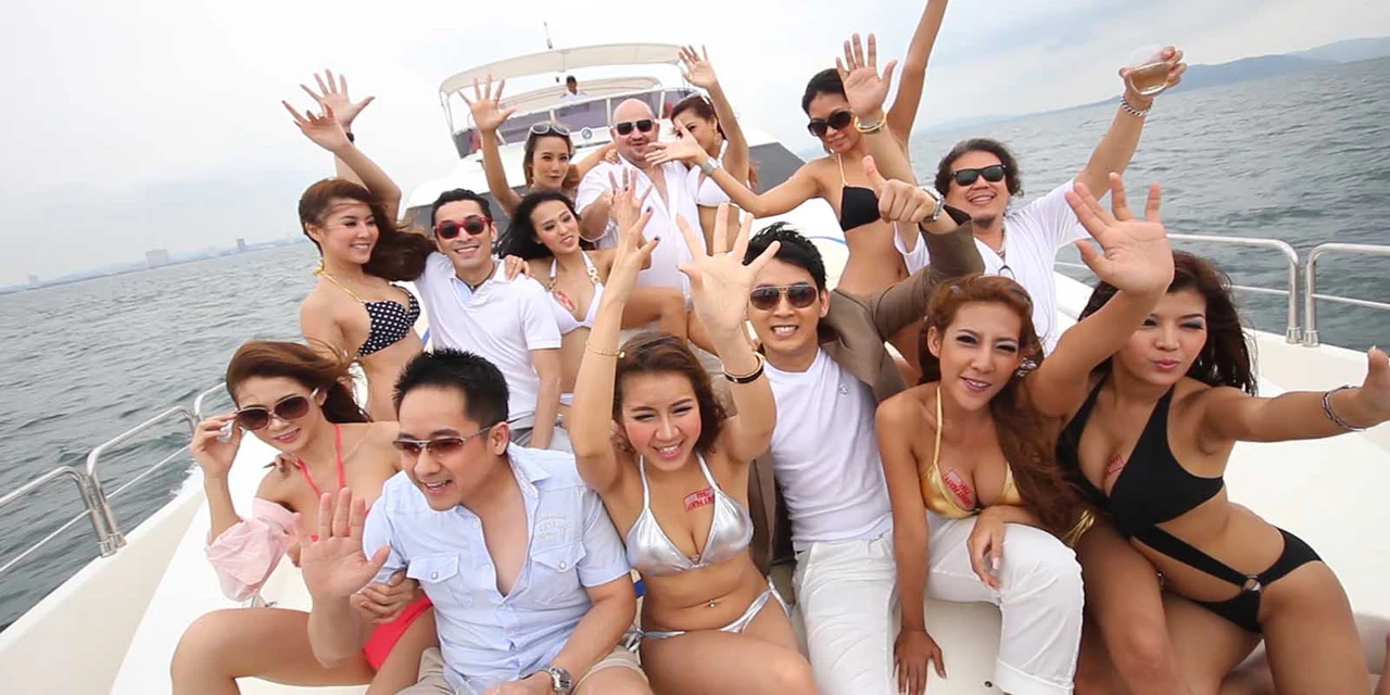 The Best Daytime Activities for a Bachelor Party in Dubai